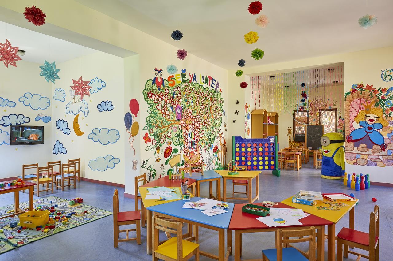 Jaz Mirabel Resort Sharm el Sheikh Esterno foto A nursery classroom
