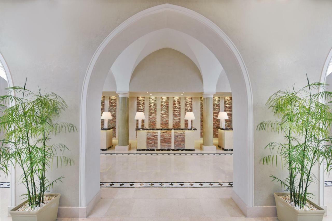 Jaz Mirabel Resort Sharm el Sheikh Esterno foto The lobby of the hotel